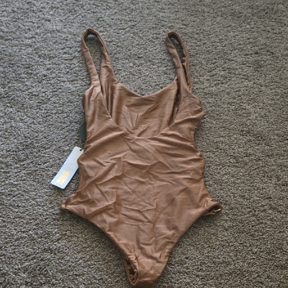 Amuse Society Copper One Piece Bikini Size Small - Picture 3 of 4